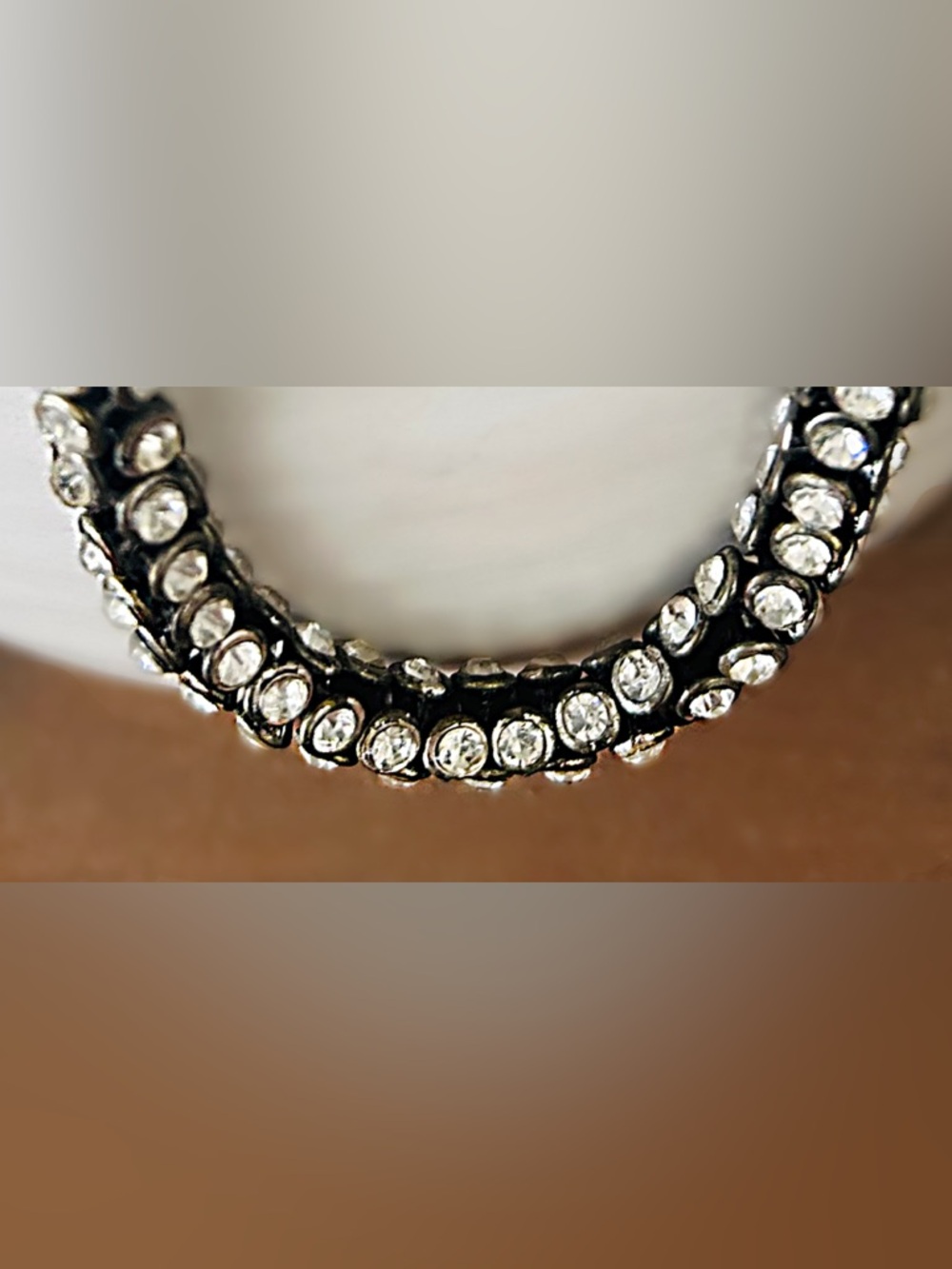 *NWOT Rhinestone Tubular Design Necklace - Picture 7 of 8